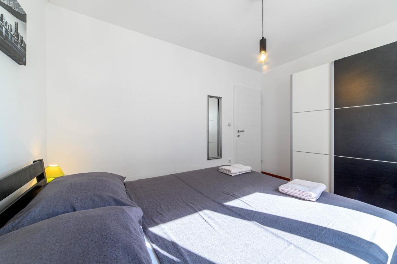 Apartment Seaside Zaboric Dış mekan fotoğraf
