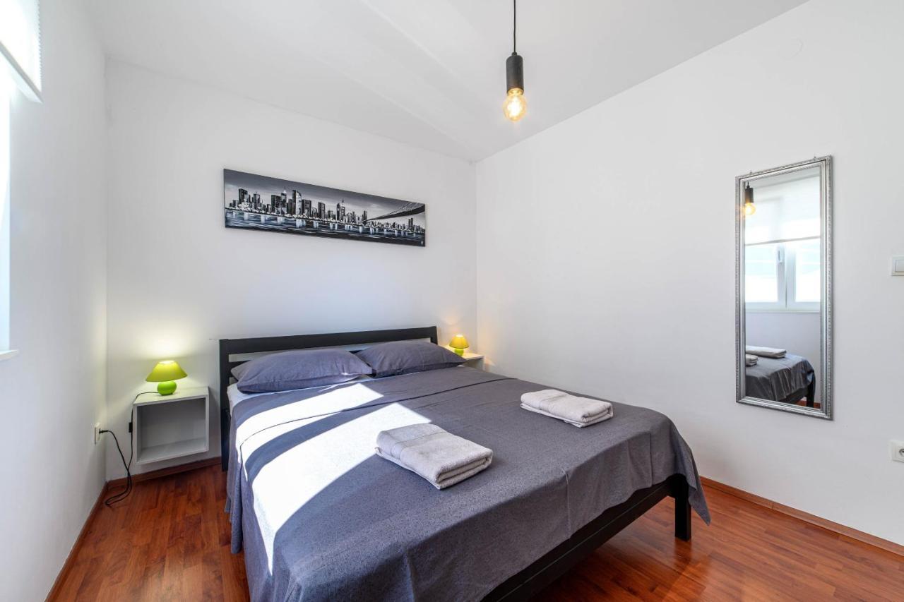 Apartment Seaside Zaboric Dış mekan fotoğraf