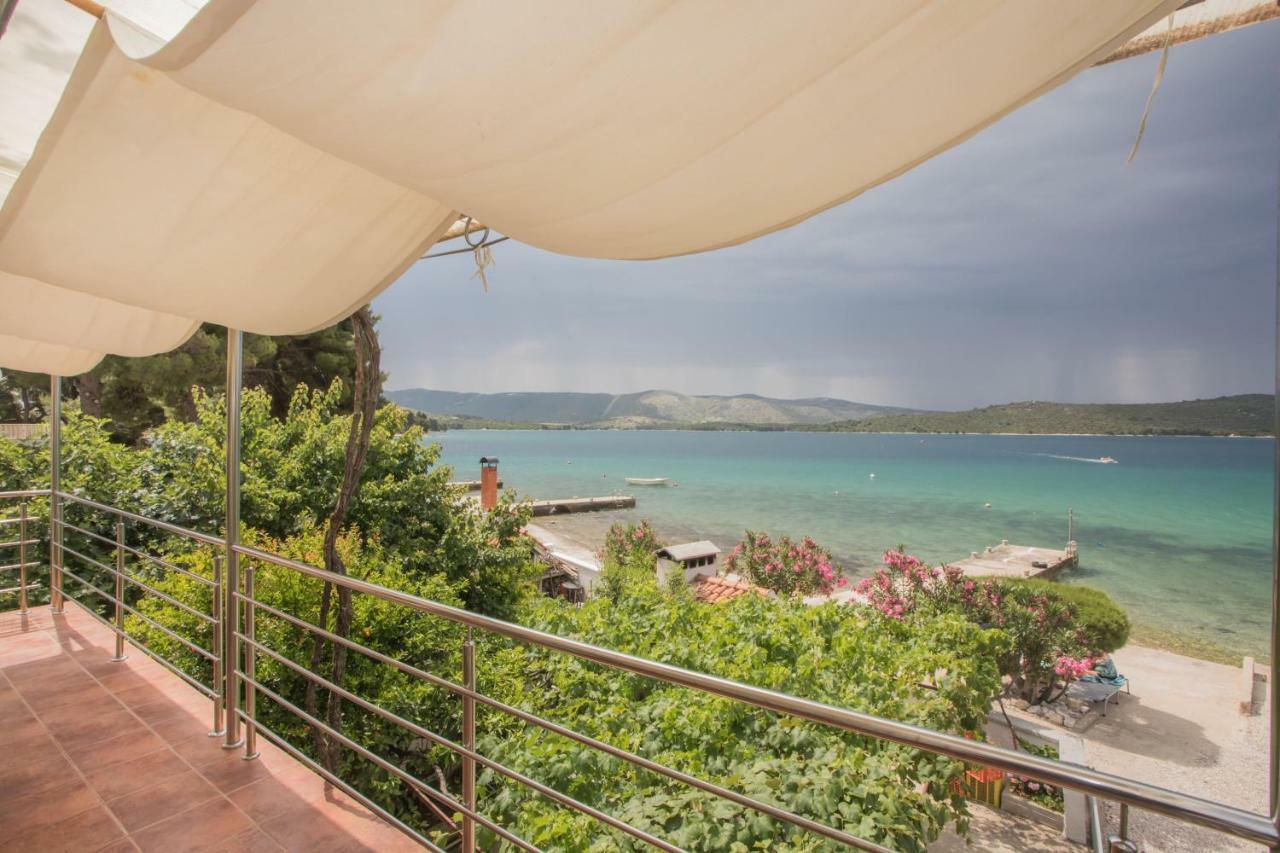 Apartment Seaside Zaboric Dış mekan fotoğraf